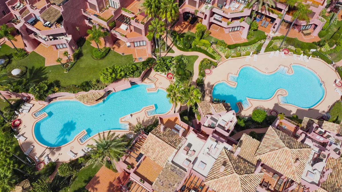 4666756e-058b-43dd-a15c-dee284be9cbc