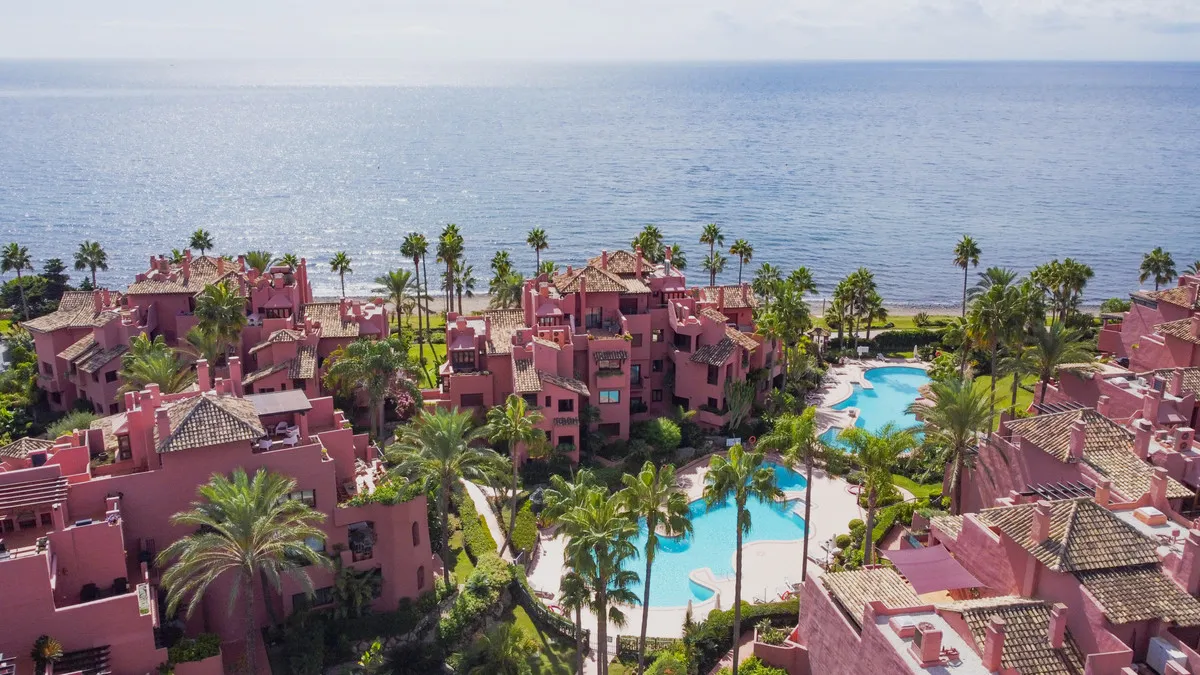 e55bdd3a-ea76-4c67-a6e7-5c97ce1cda30