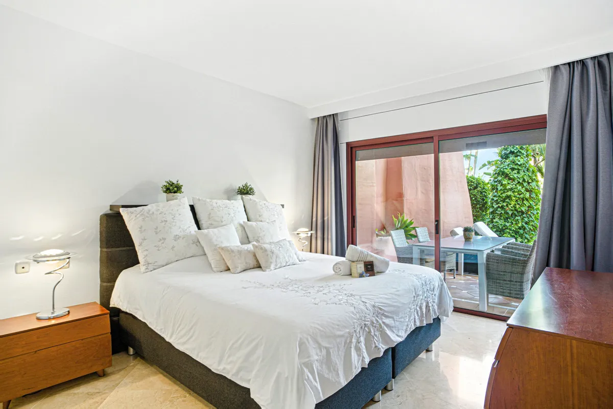 ee2a5934-a0e3-4b46-a622-2dfc1b493ab2