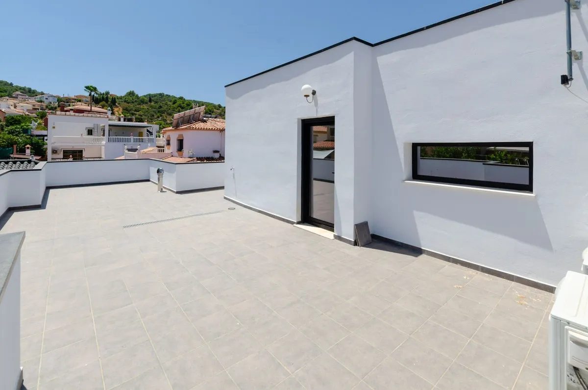 806dc4ea-7273-46d6-97fd-ee355fbc85d9