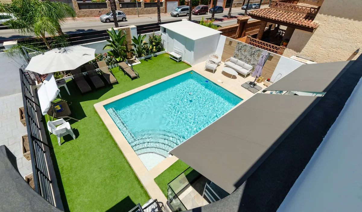 b0b454ea-c068-4572-b159-fed175820090