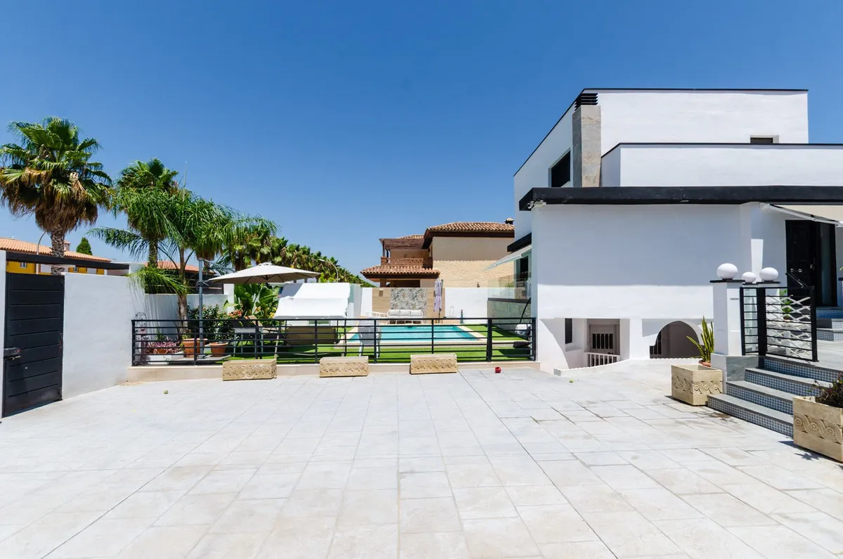 c3b0b948-faeb-47e6-a91b-1b66ddeca997