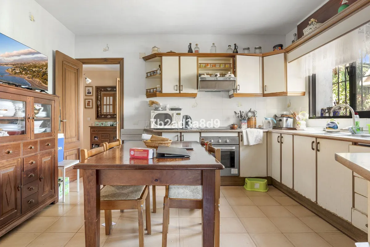 5777e9a4-8beb-4db7-a9d7-2be110dee6e6