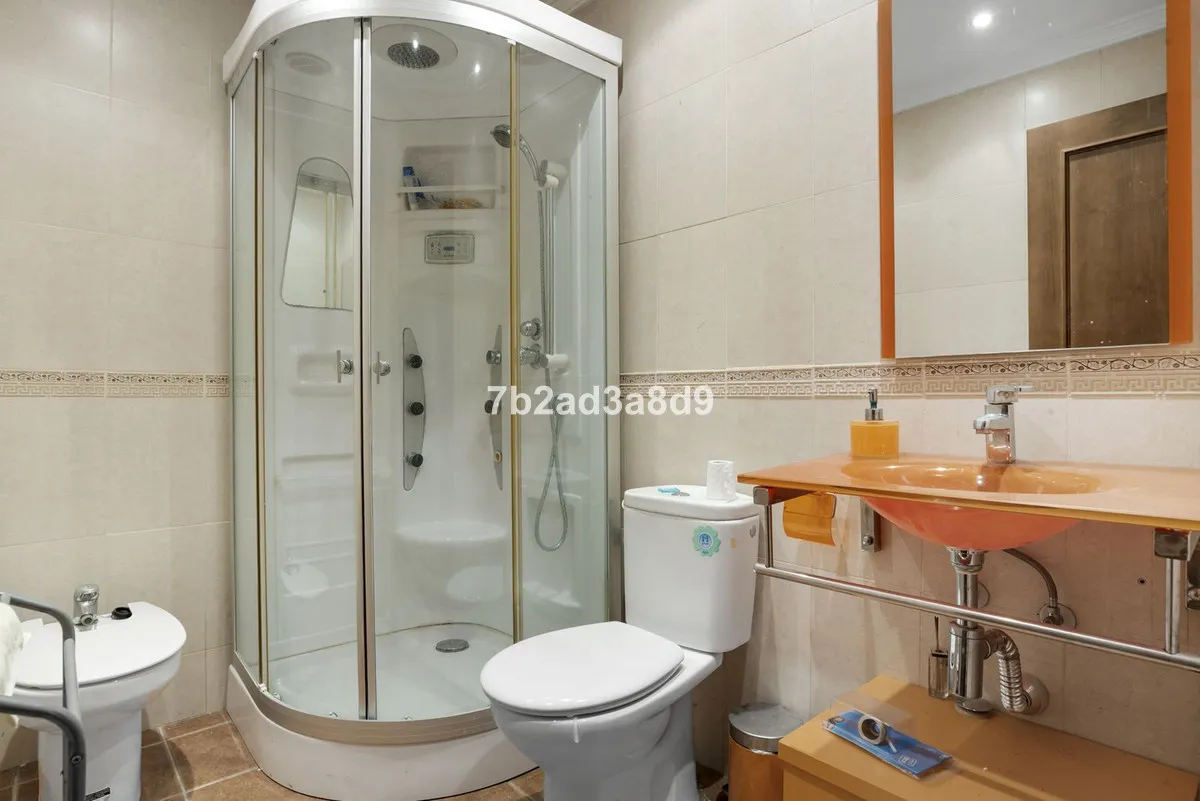 748b04f0-368b-4582-9080-d77d03aa0635