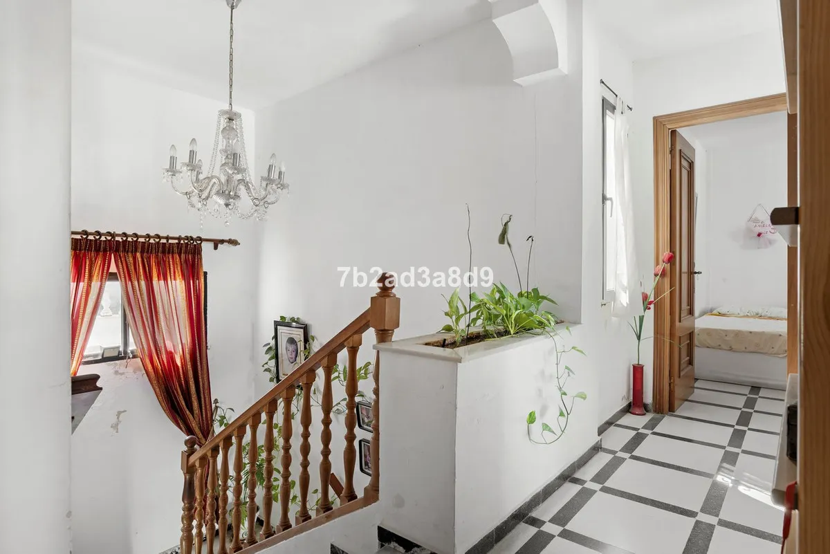 7aefe210-0550-4150-922d-4c8199383a51