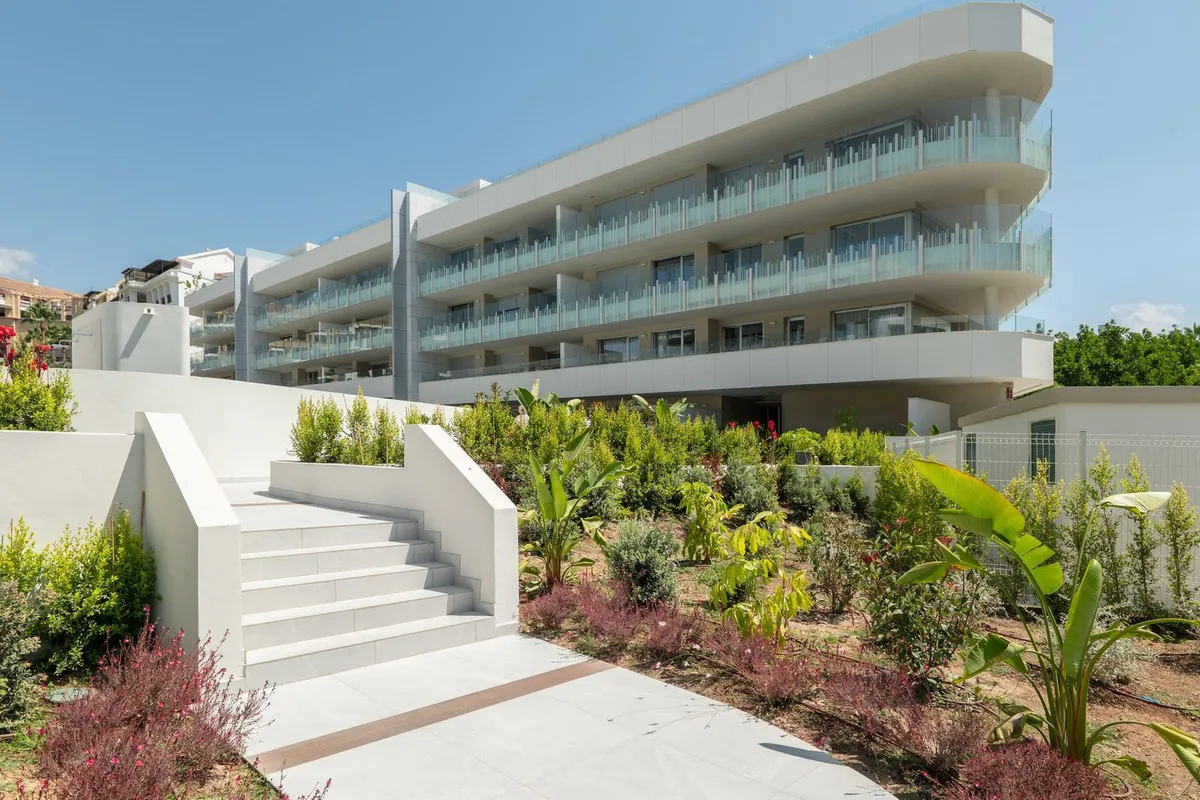 d77963ca-778b-4d34-b678-00422647ba27