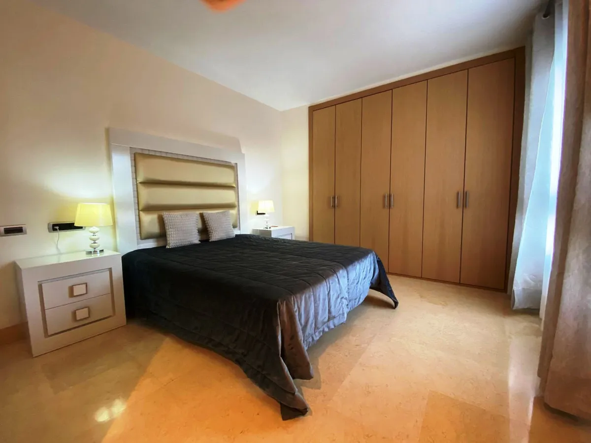 2ff0c386-aab0-4ffc-be9b-1ccc6526a6ae