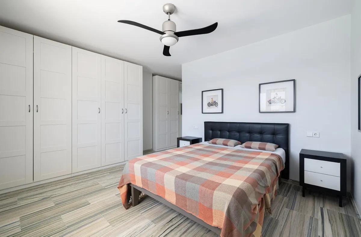 9bedeb42-f125-442d-9284-1f1dbf5cd946