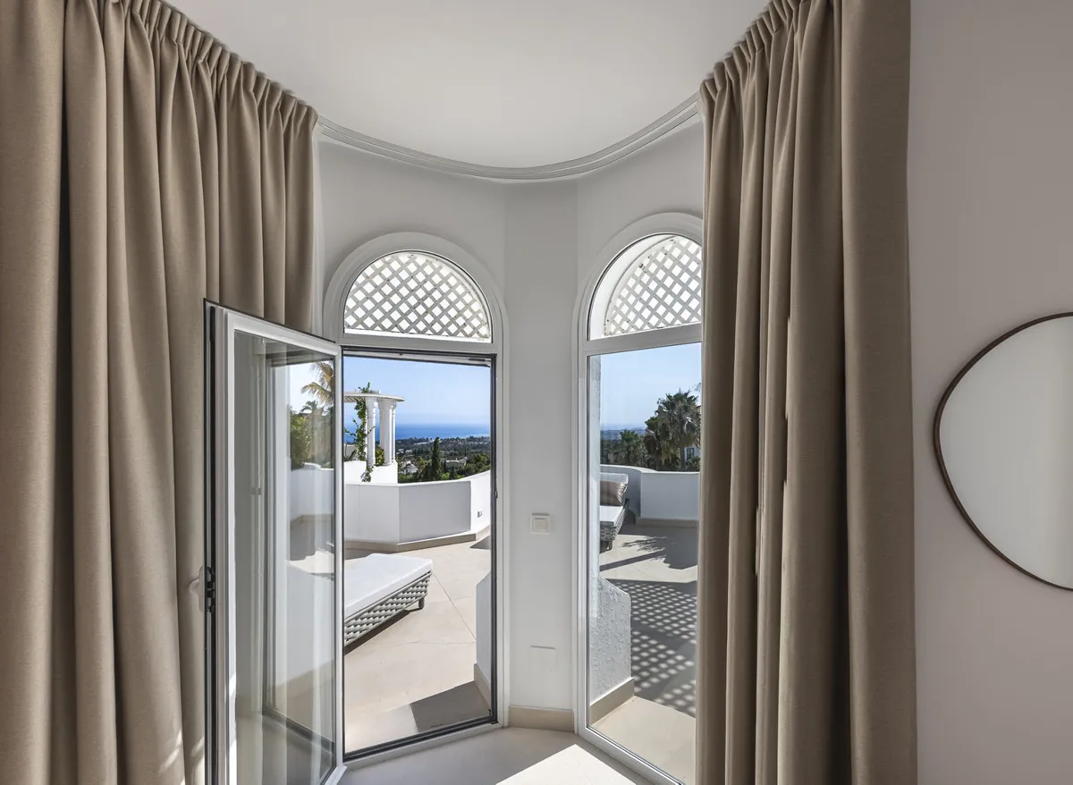 a3b76700-8f25-4de4-9373-828102664302