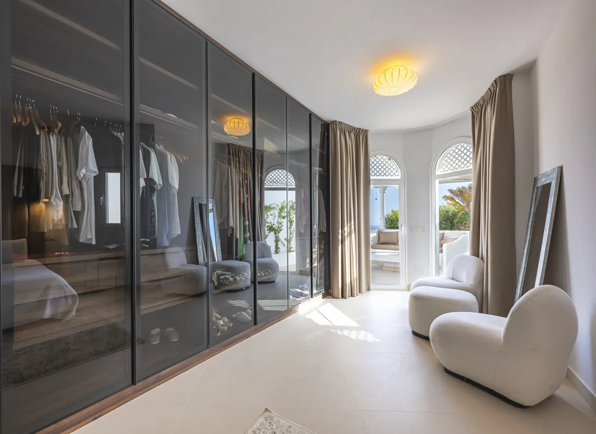 b0fd5e3f-f5cf-469d-92f7-f9f6d3e1d1d5