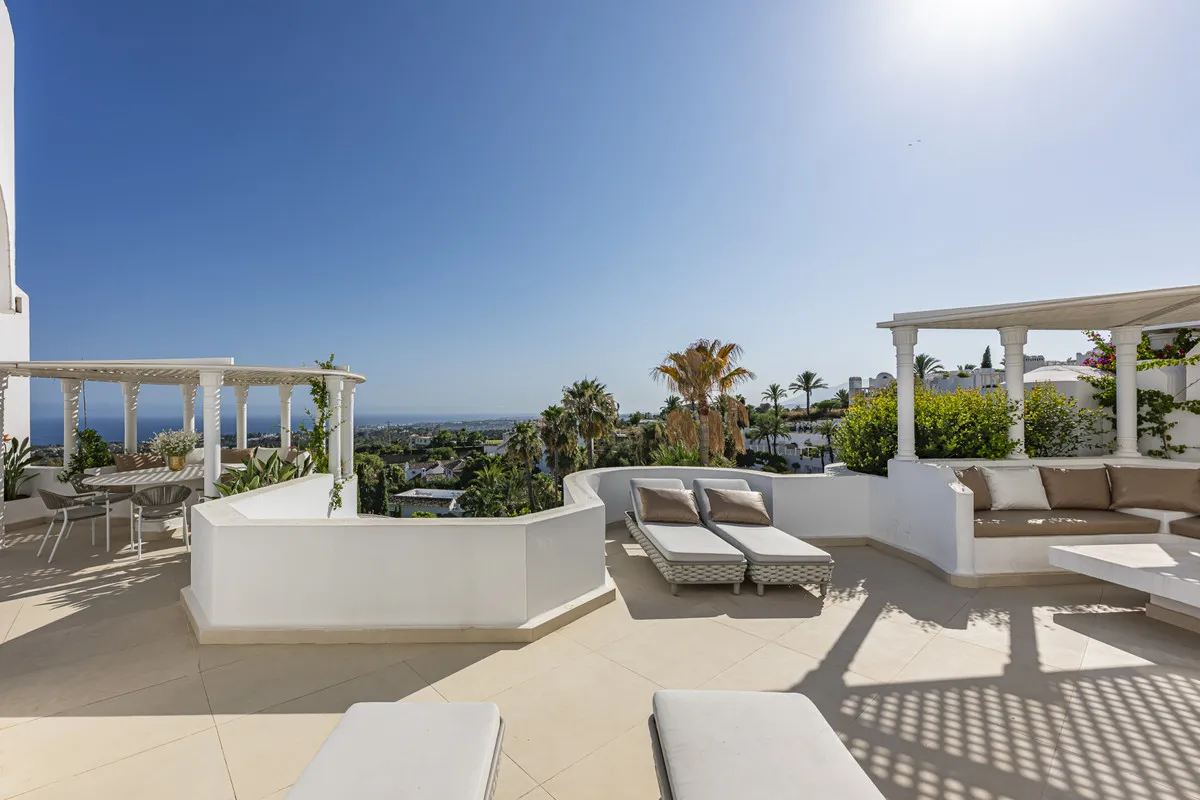 cb8c023a-cd0a-4cd5-b376-3613f777faa3