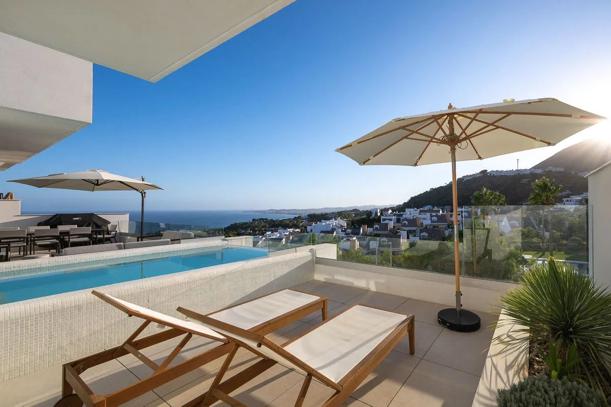 244049c6-5069-477c-afe3-0976435c08c5