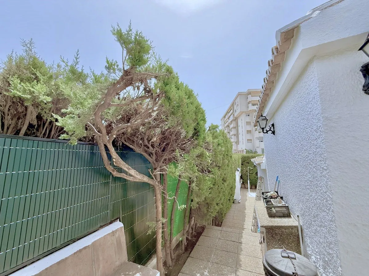 9b11408b-d5d1-493a-bf3e-1cca05f498cb