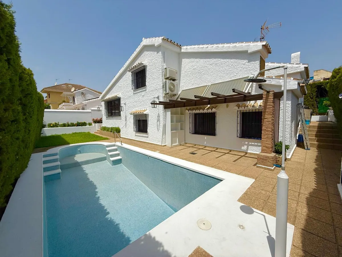 b7d8abe6-c64c-42e6-9efd-990cd4c1b1d7