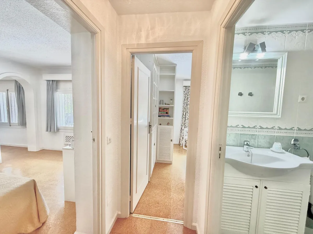 dad85586-a21f-4a9d-8cc0-103e0b2f1730