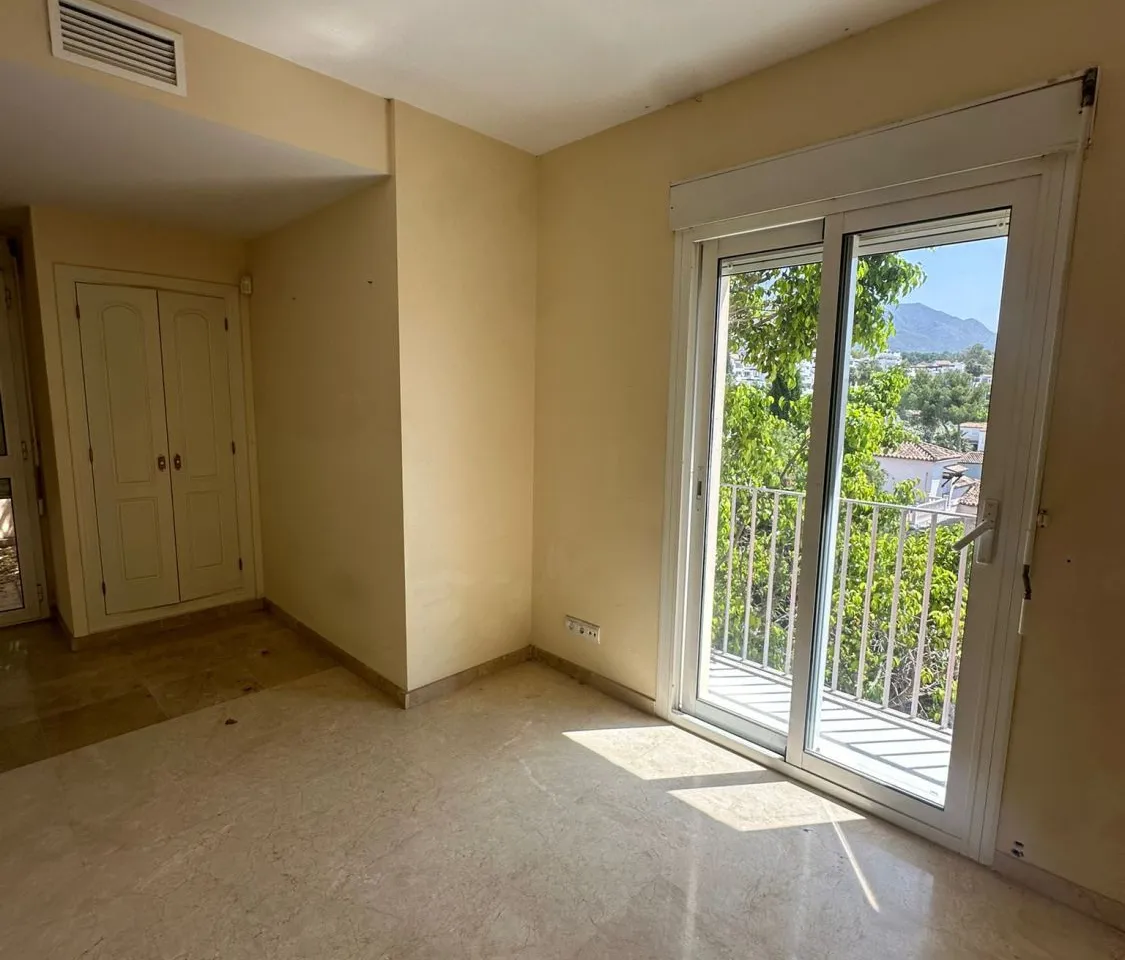 9ca3ff07-4369-4c53-9a9b-256808ef587f