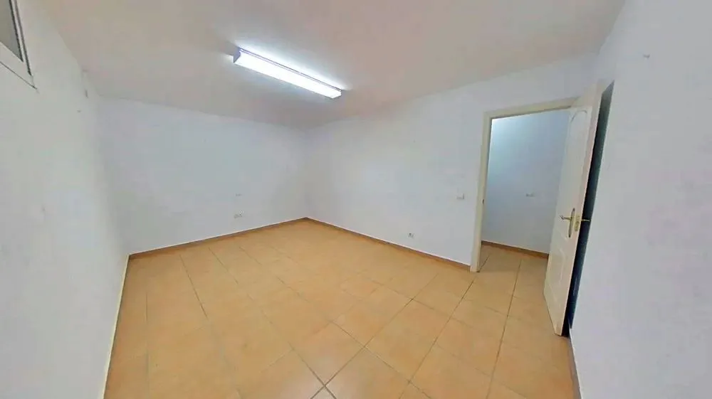 d1e8536c-3e89-4326-b249-78126b4d4985