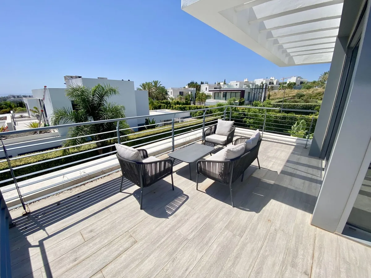 24e0ee77-bc99-4792-82e1-2529b09da698