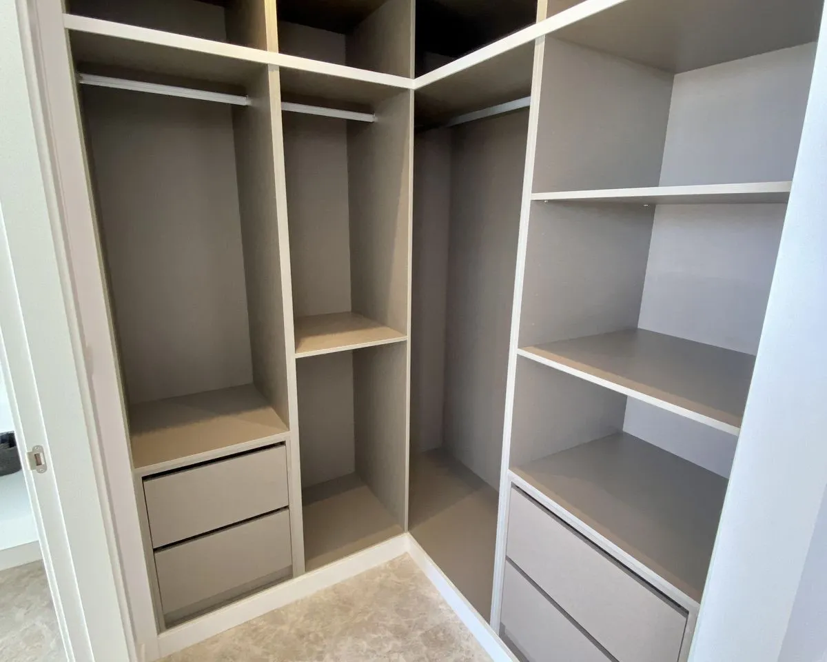 b76153a0-5c4c-41fe-b189-79961549435a