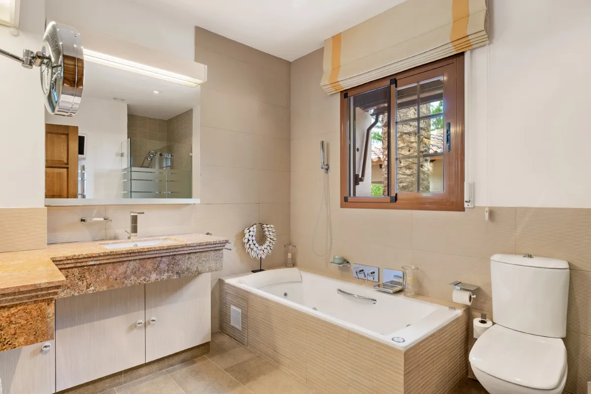 20c88bcd-7df1-46a6-bc1f-daa54460d9f7