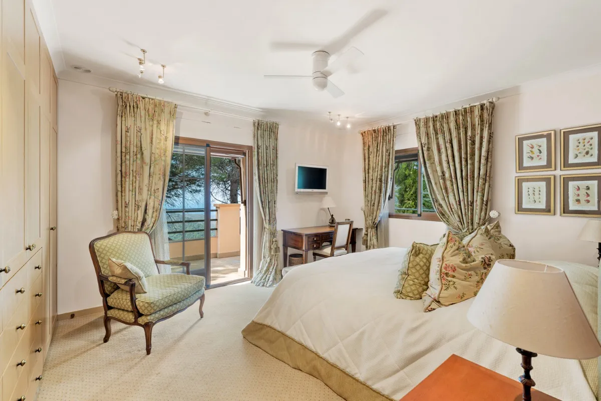 2a5e235f-b2cc-41b8-9869-dc718fd3ce14