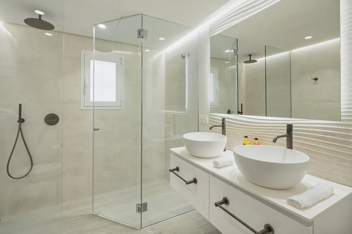 5a7cd58b-b031-43f2-b7cf-ba9a3a075efe