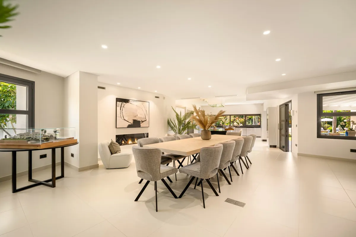 c261c495-cc4f-4b36-b425-a898374a7504