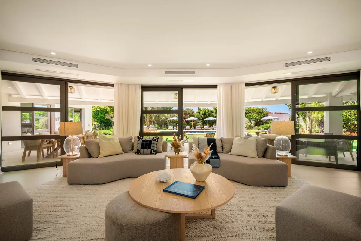 d8d4ad57-529b-44d5-841b-db4ecff16d13