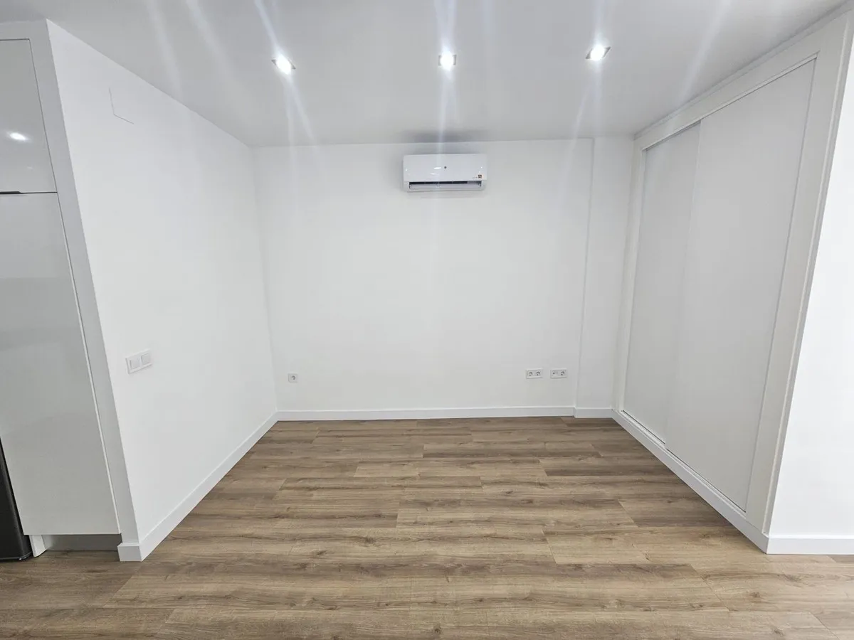 16856cd6-b97a-4dec-8e58-84806d93311e