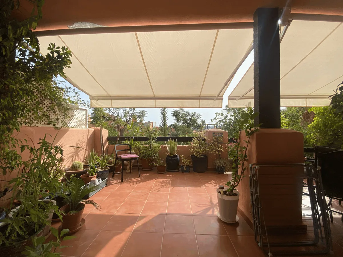 d4e11259-af95-4519-8c82-fa2e76f8c3e3