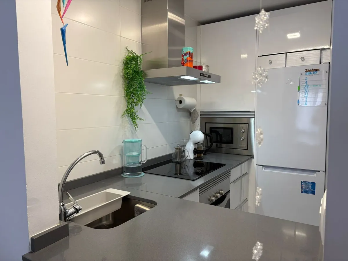 17df5410-d6da-4dca-83d1-6df781048075