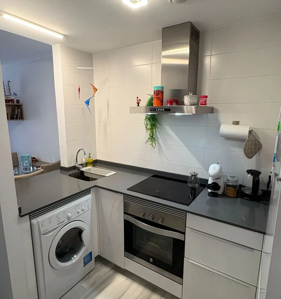 c87b7f0b-f94f-4621-a7c0-8477dc76c21b