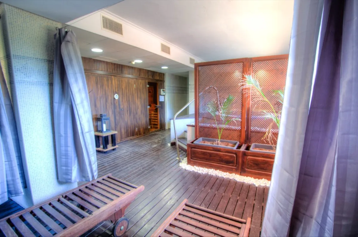 80ba2c46-8f06-4197-b6a5-4cc8338fecf7