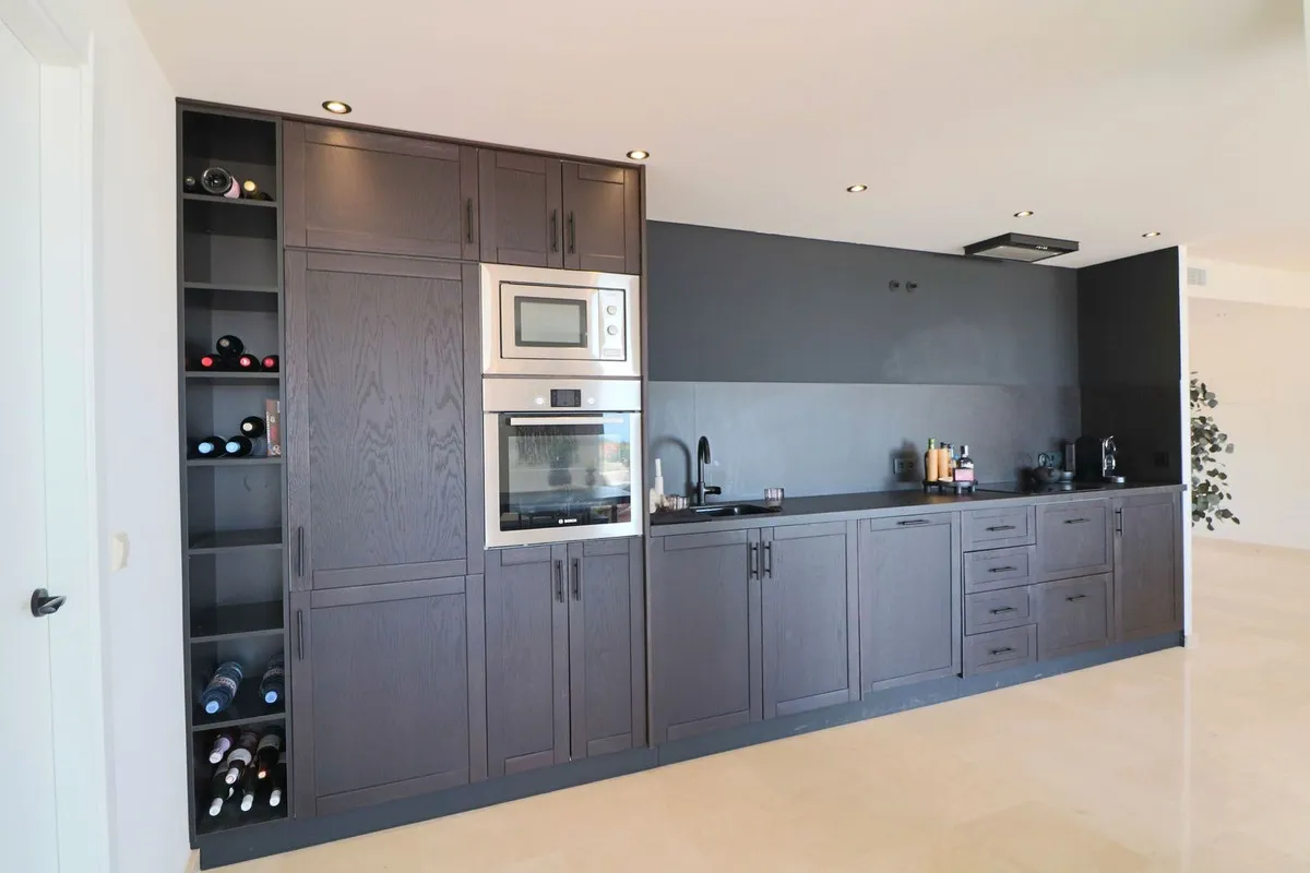 dfa75d28-8f5a-4c4e-9582-18ed8e86692d