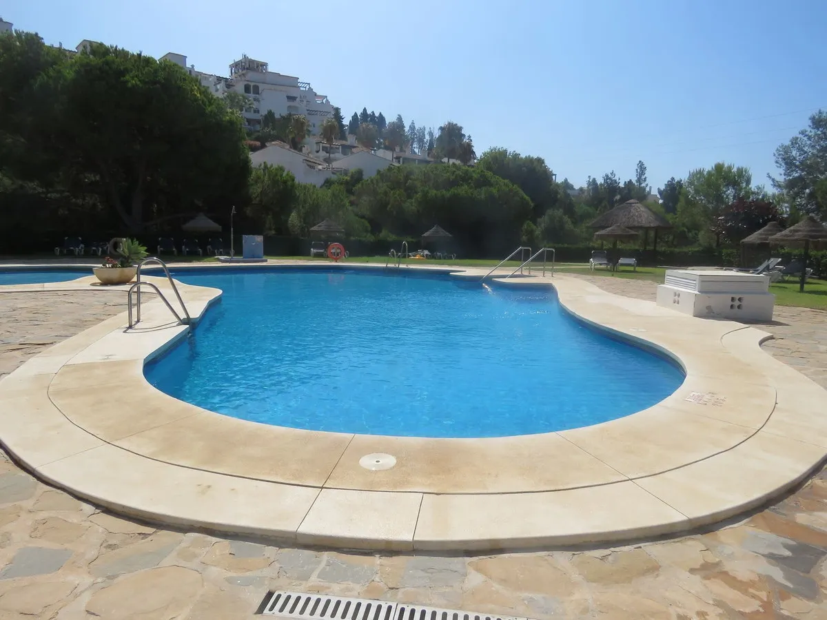 73703ca6-b1ab-4961-994a-1a27e33fbd03