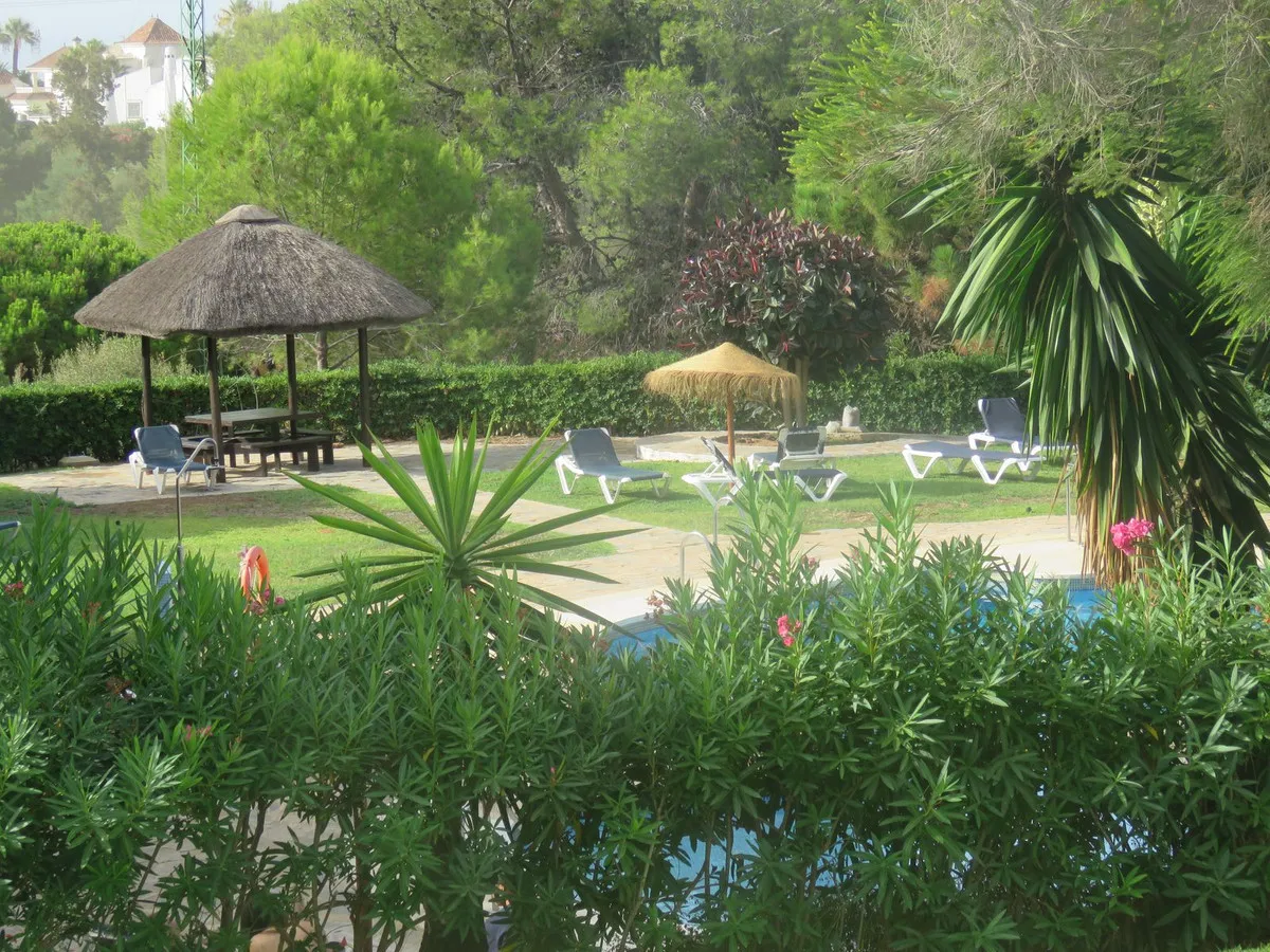 e130049d-9888-4fc5-bfe6-c9d31dea4f36