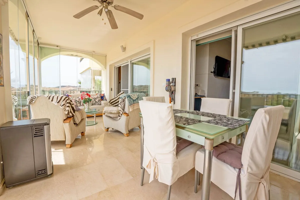 f2b57b8d-9ca0-423b-a892-be7c2357b7b5