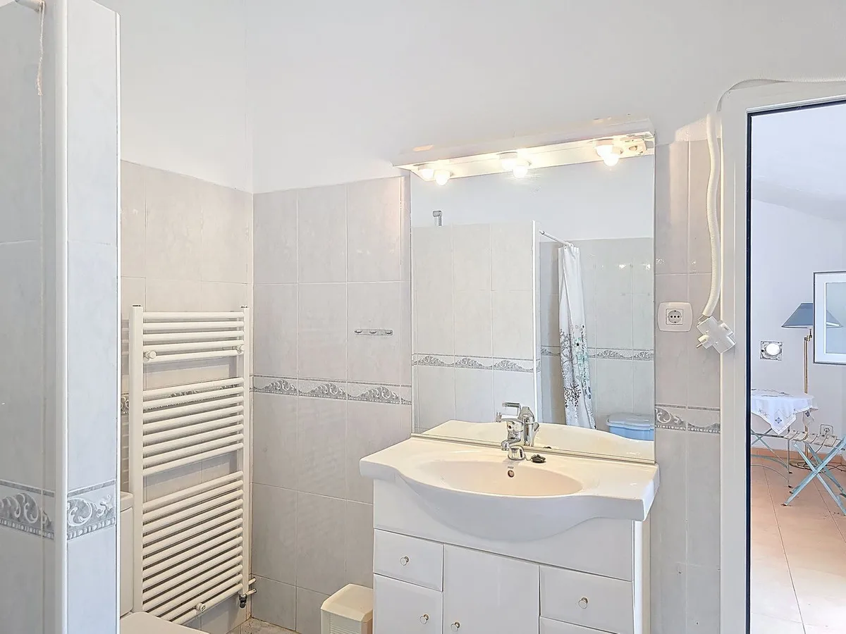 0b2af83a-7d2a-46de-bc17-3bb34317ddf7