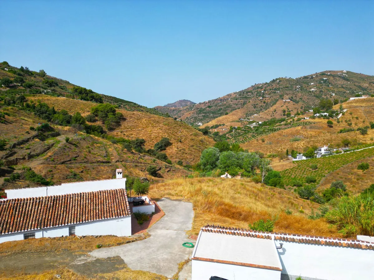 44fd6434-5801-401b-be50-9c0b06139657