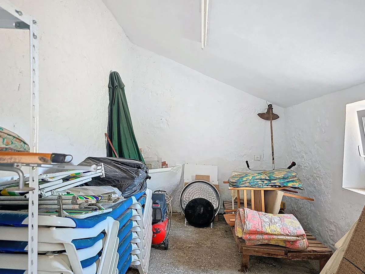 d553f82a-3e2f-4e31-9174-617632a8399c