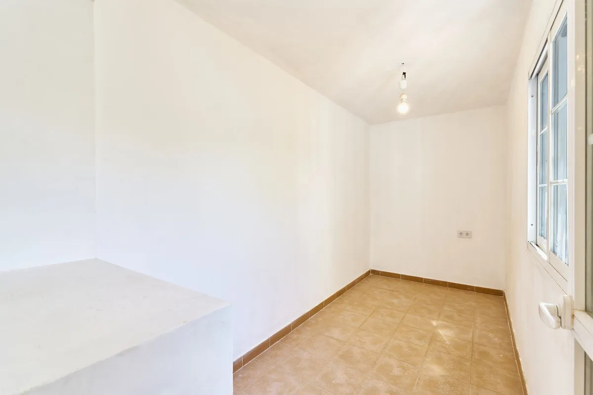 2e2b1031-c287-4bf3-9780-cc8f4ff1af58