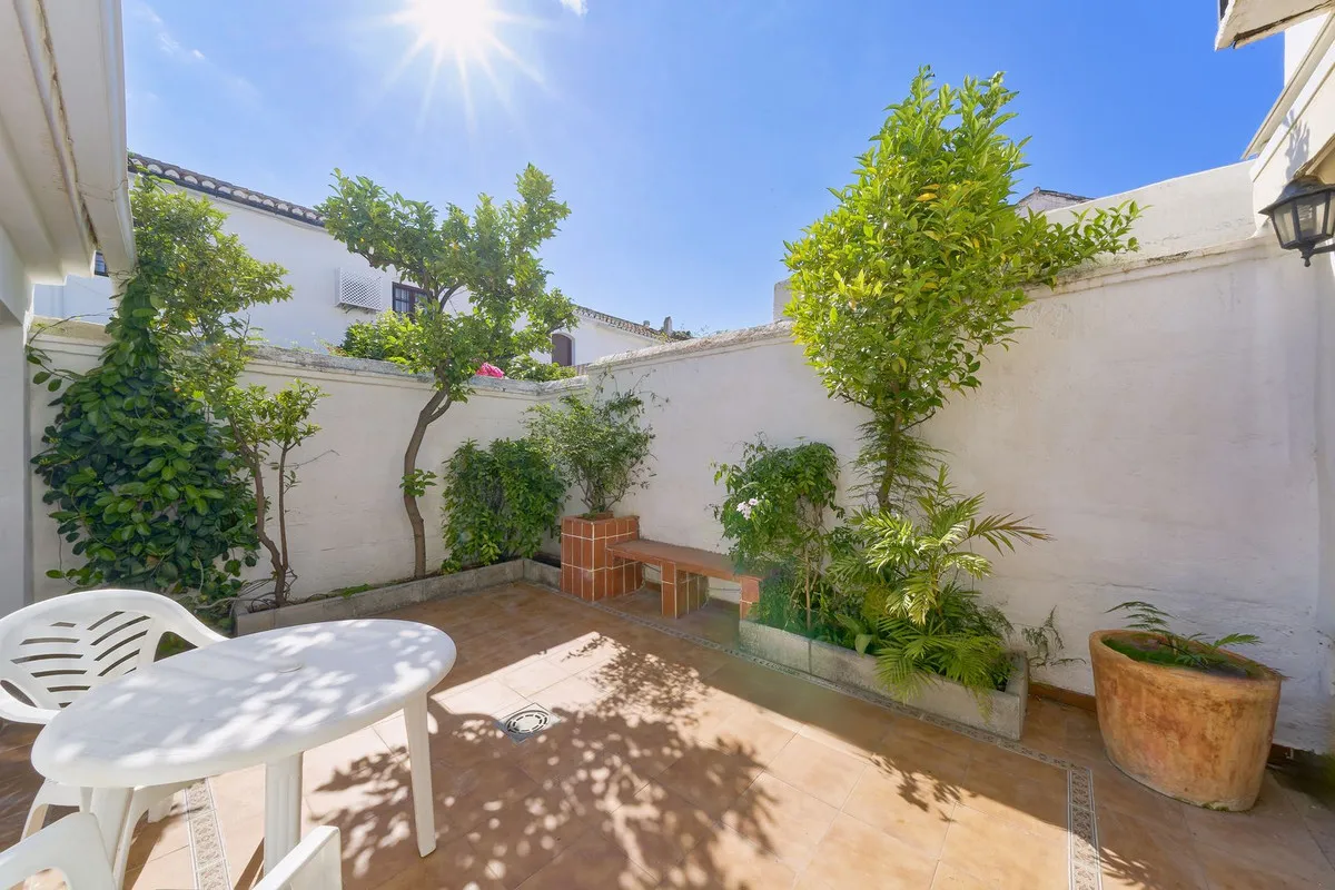 728e564c-4b61-4bb6-9ba2-1f8e53c37536