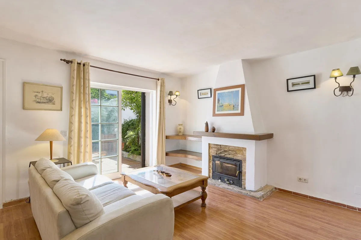 c866750f-8f0d-49f2-85c3-84abaab11ffb