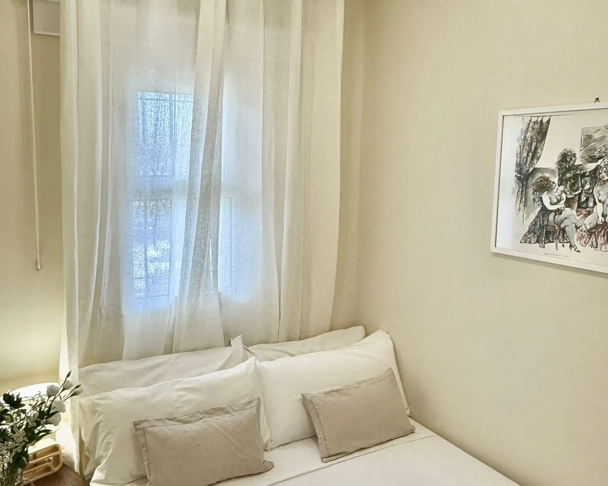 952da85a-6287-4c62-a626-560072606843