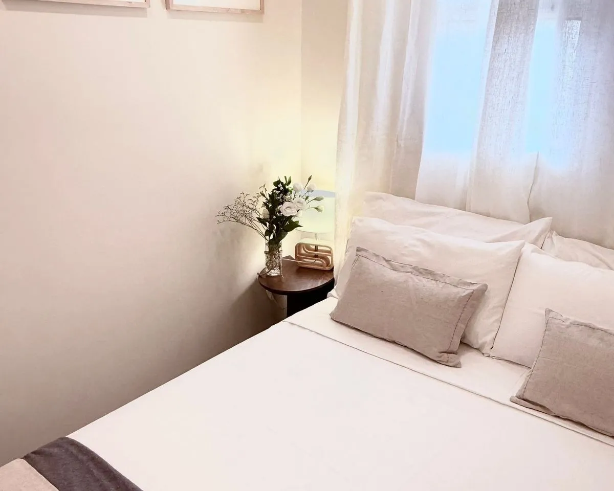 b8e569fb-6d4e-4c78-b8b4-4ca08d38e645