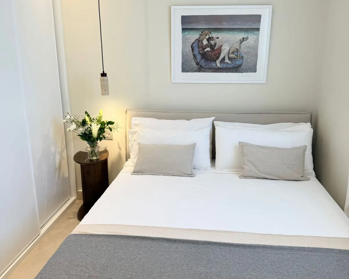 c7f18f2e-f420-40dd-a10c-2f1540bd15b0