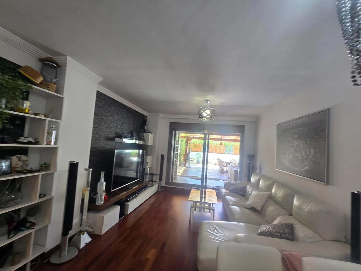 ed38607e-d3a4-42b9-9da2-93b66fa2d73c