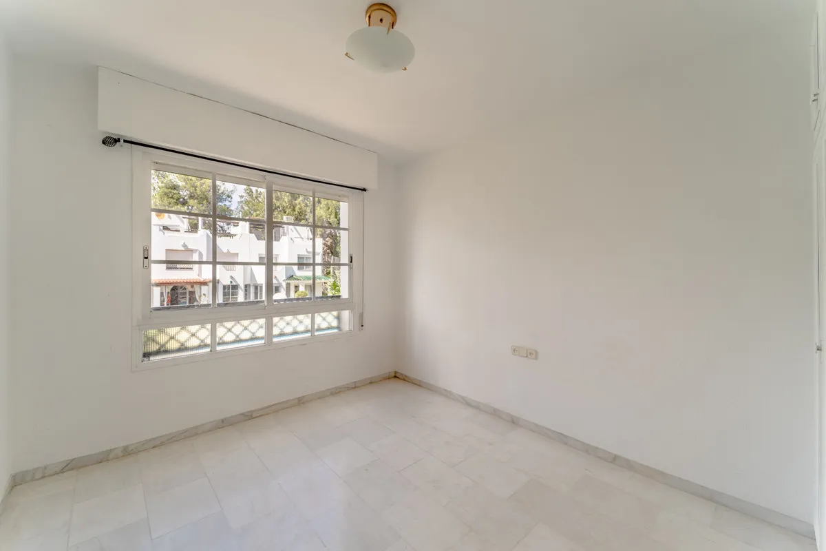 51b1a998-0e18-4252-af3e-bd1115afb01c