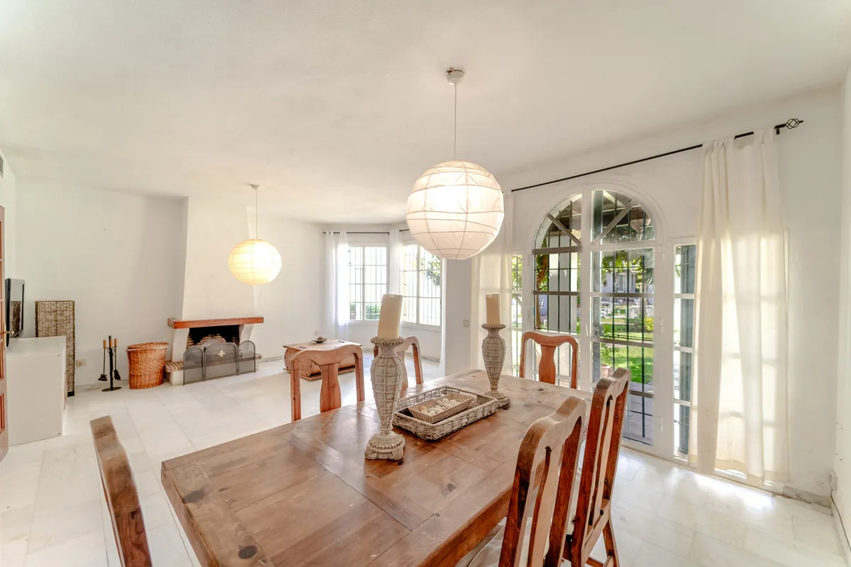 9cf3ab0f-f60f-4349-8206-70121126849d