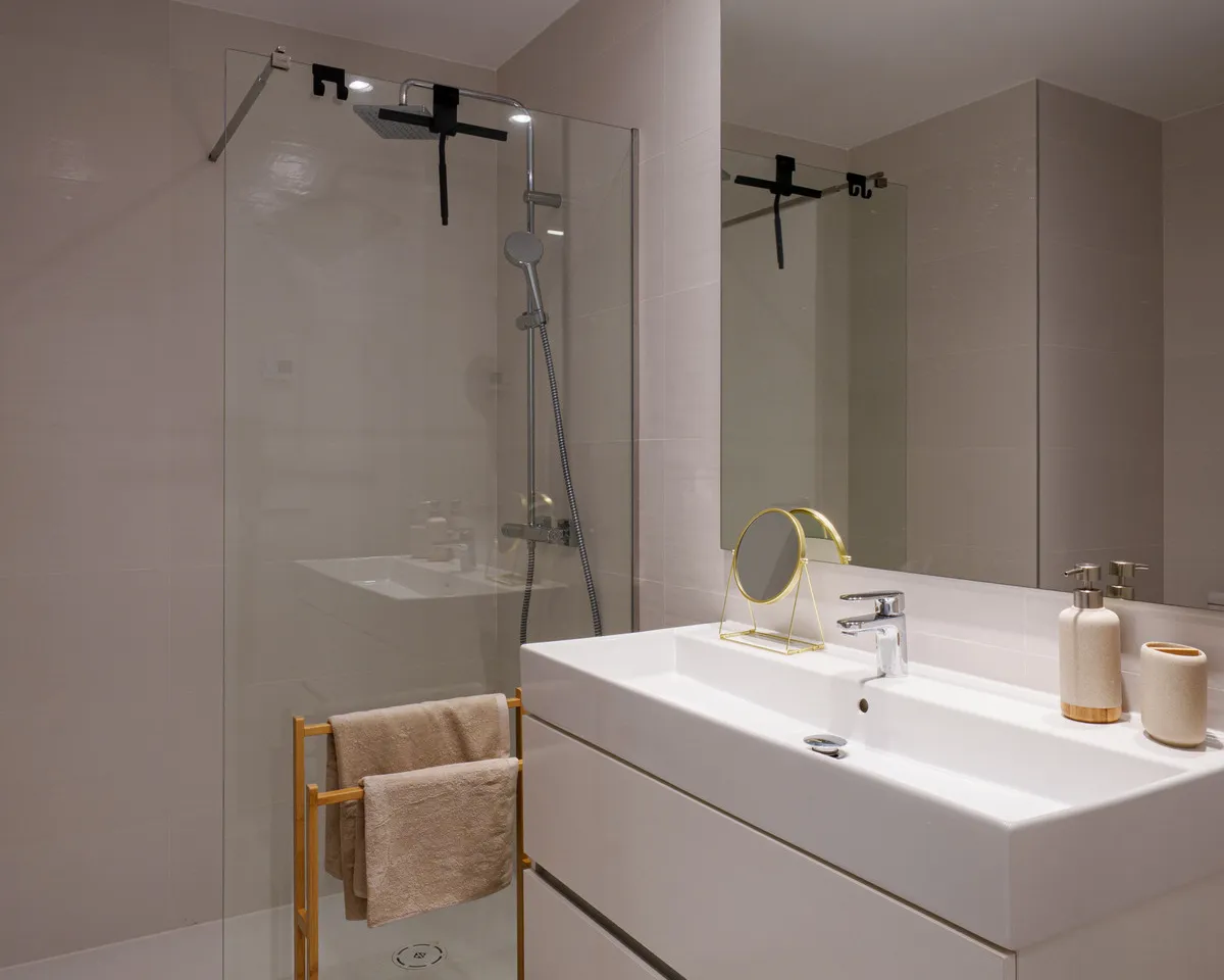 7b1692fe-dc52-4ebe-b162-d15c53b5a2e4